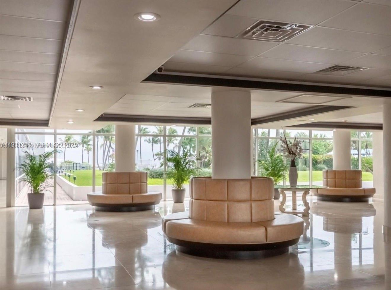 THE CARRIAGE CLUB NORTH C - Residential