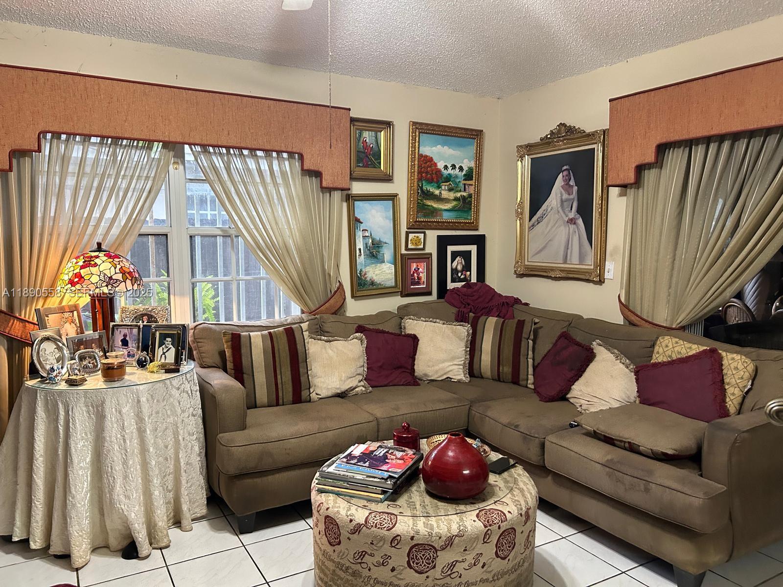 P A AT WEST KENDALL - Residential