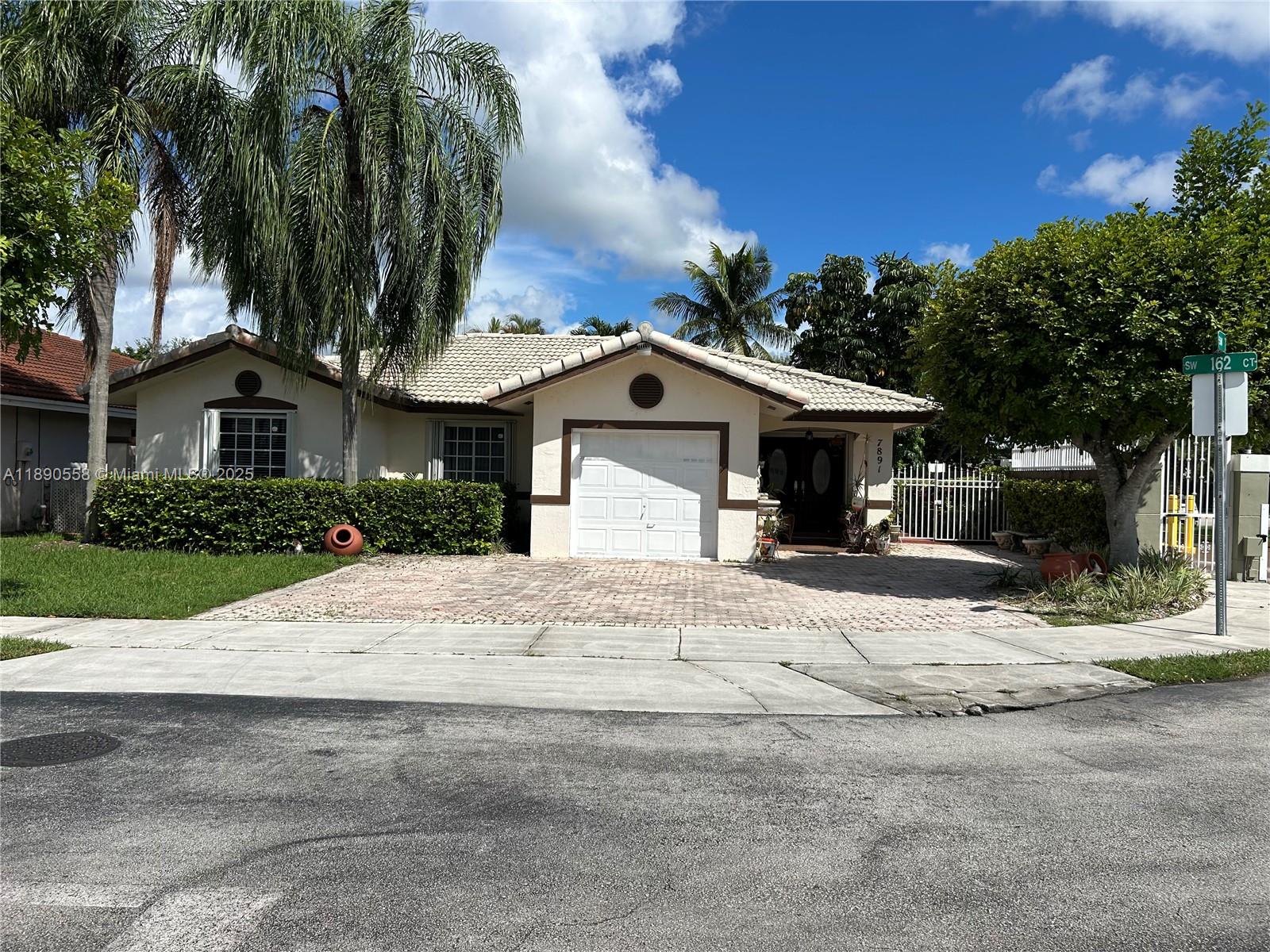 P A AT WEST KENDALL - Residential