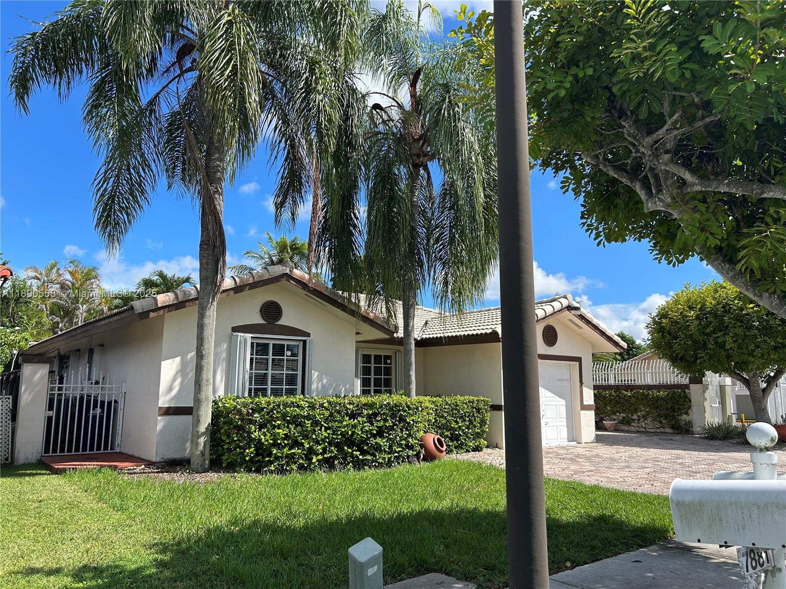 P A AT WEST KENDALL - Residential