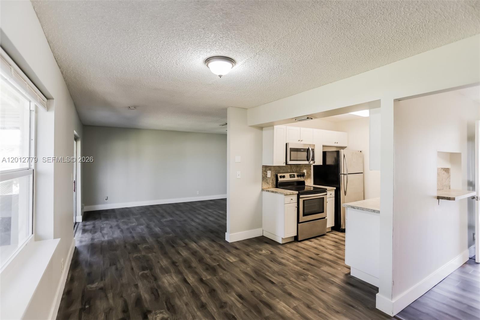 NORTH LAUDERDALE VILLAGE - Residential Lease