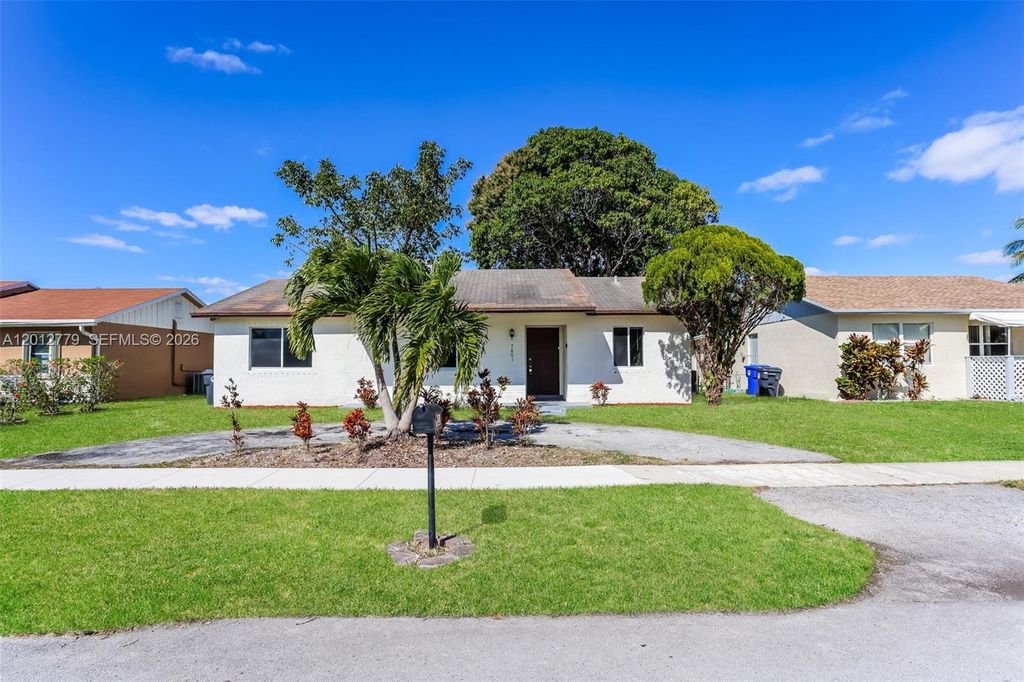 Photo of 7801 SW 6th Ct, North Lauderdale, FL 33068 (MLS # A12012779)