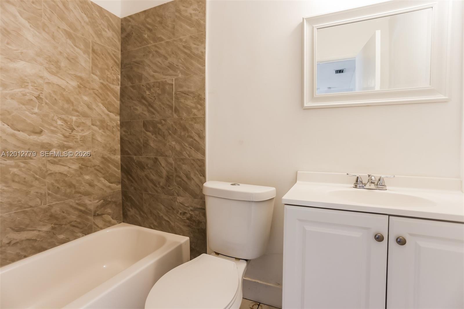 NORTH LAUDERDALE VILLAGE - Residential Lease