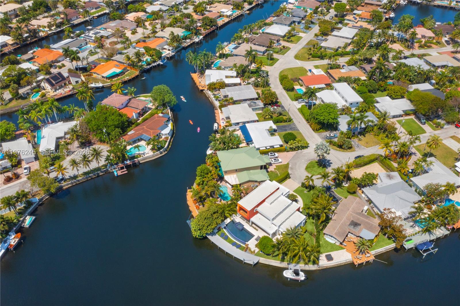 SOUTH CORAL POINT - Residential