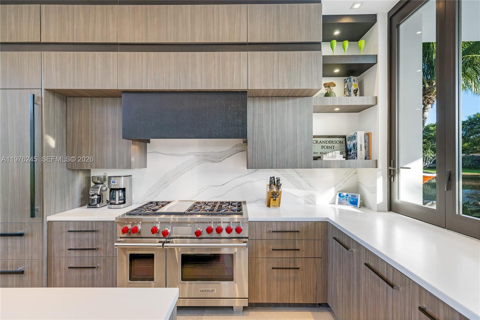 SOUTH CORAL POINT - Residential