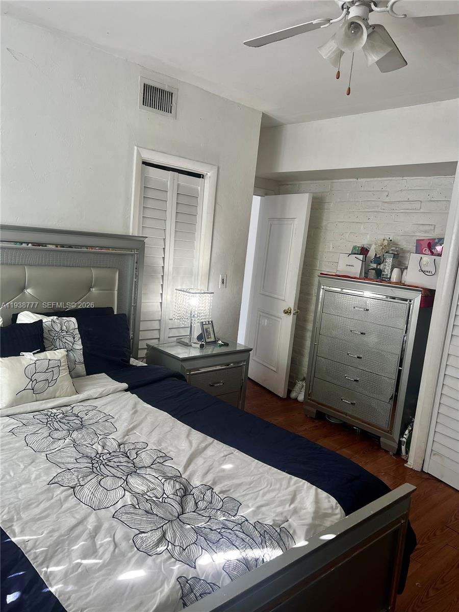 WEST MIAMI SHORES SEC D - Residential