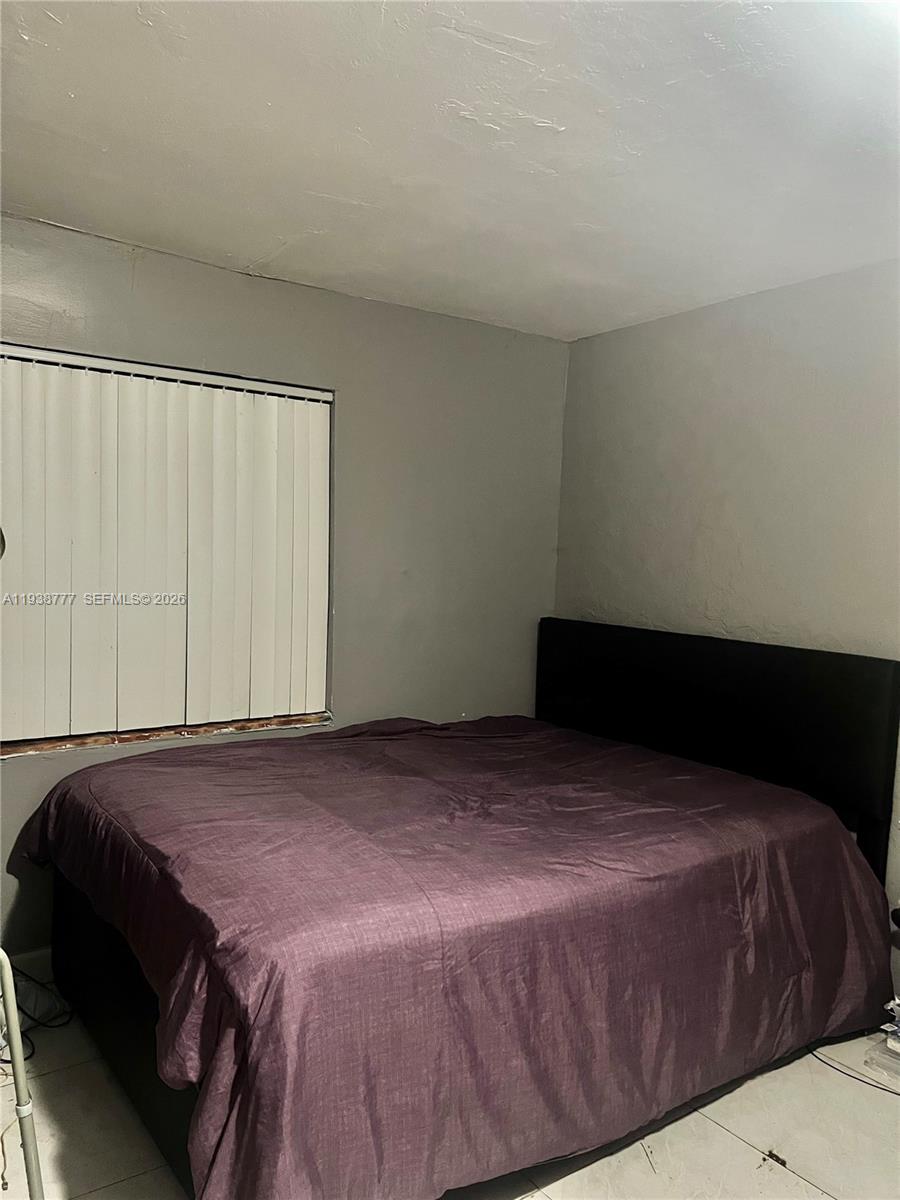 WEST MIAMI SHORES SEC D - Residential