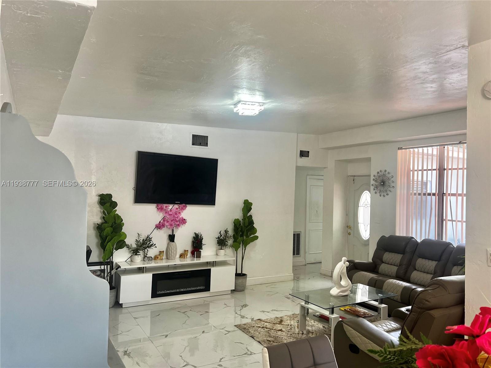 WEST MIAMI SHORES SEC D - Residential