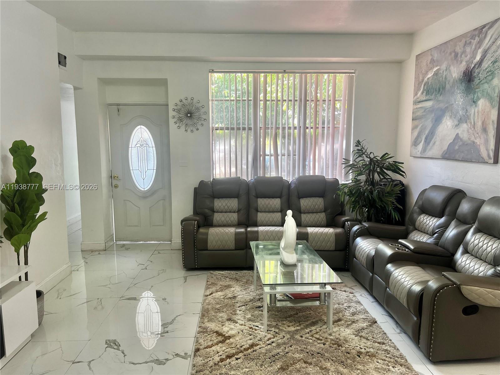 WEST MIAMI SHORES SEC D - Residential