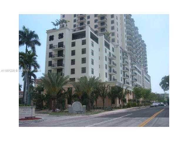 PUERTA DE PALMAS - Residential Lease