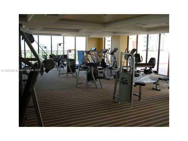 PUERTA DE PALMAS - Residential Lease