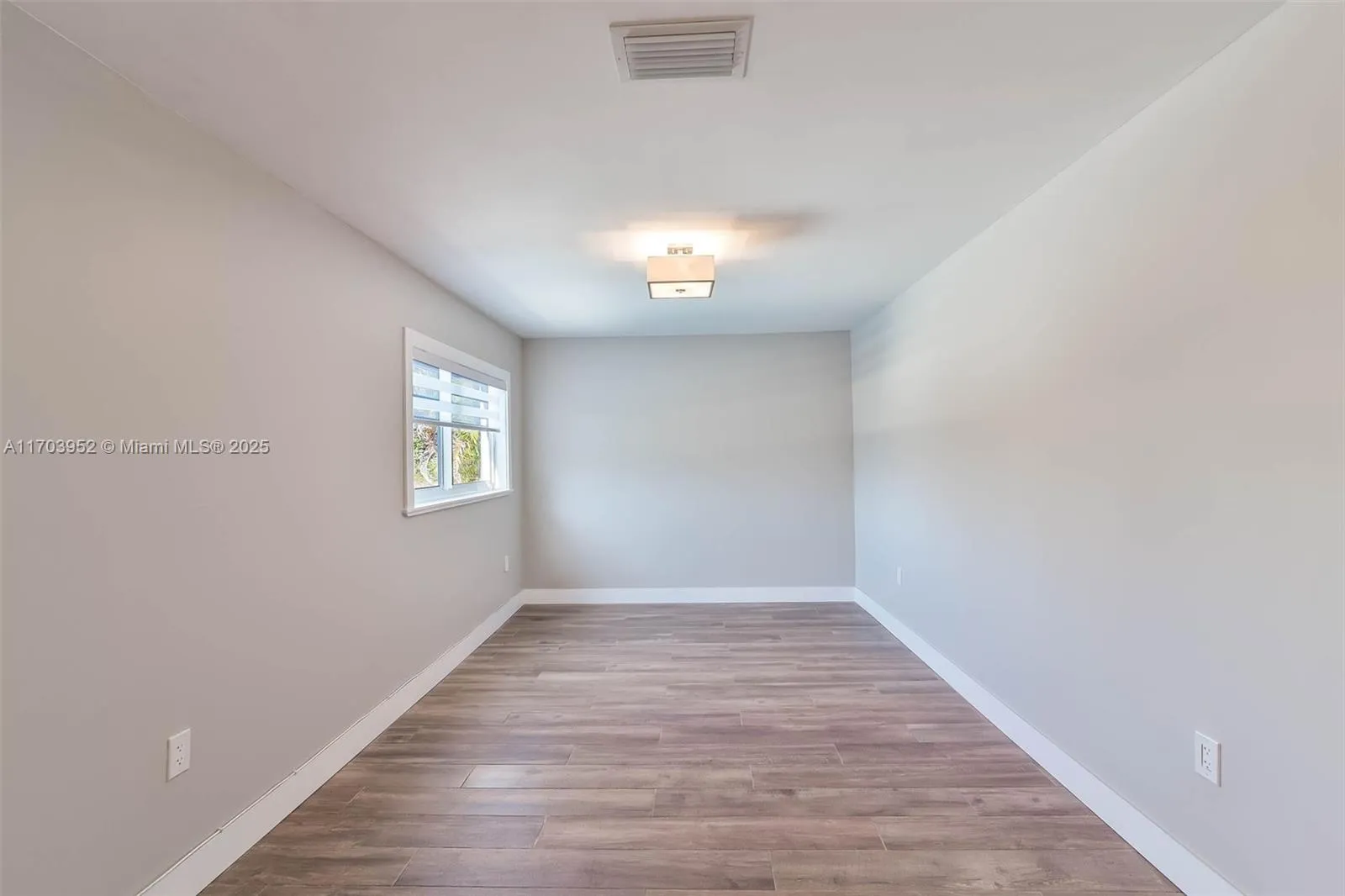 Miami, Florida 33177, United States, 4 Bedrooms Bedrooms, ,4 BathroomsBathrooms,Residential,Active,28376