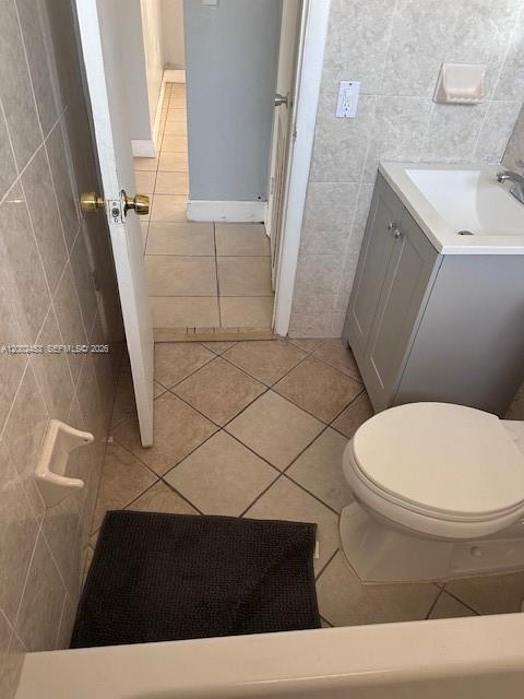 GARDEN CITY - Residential Lease