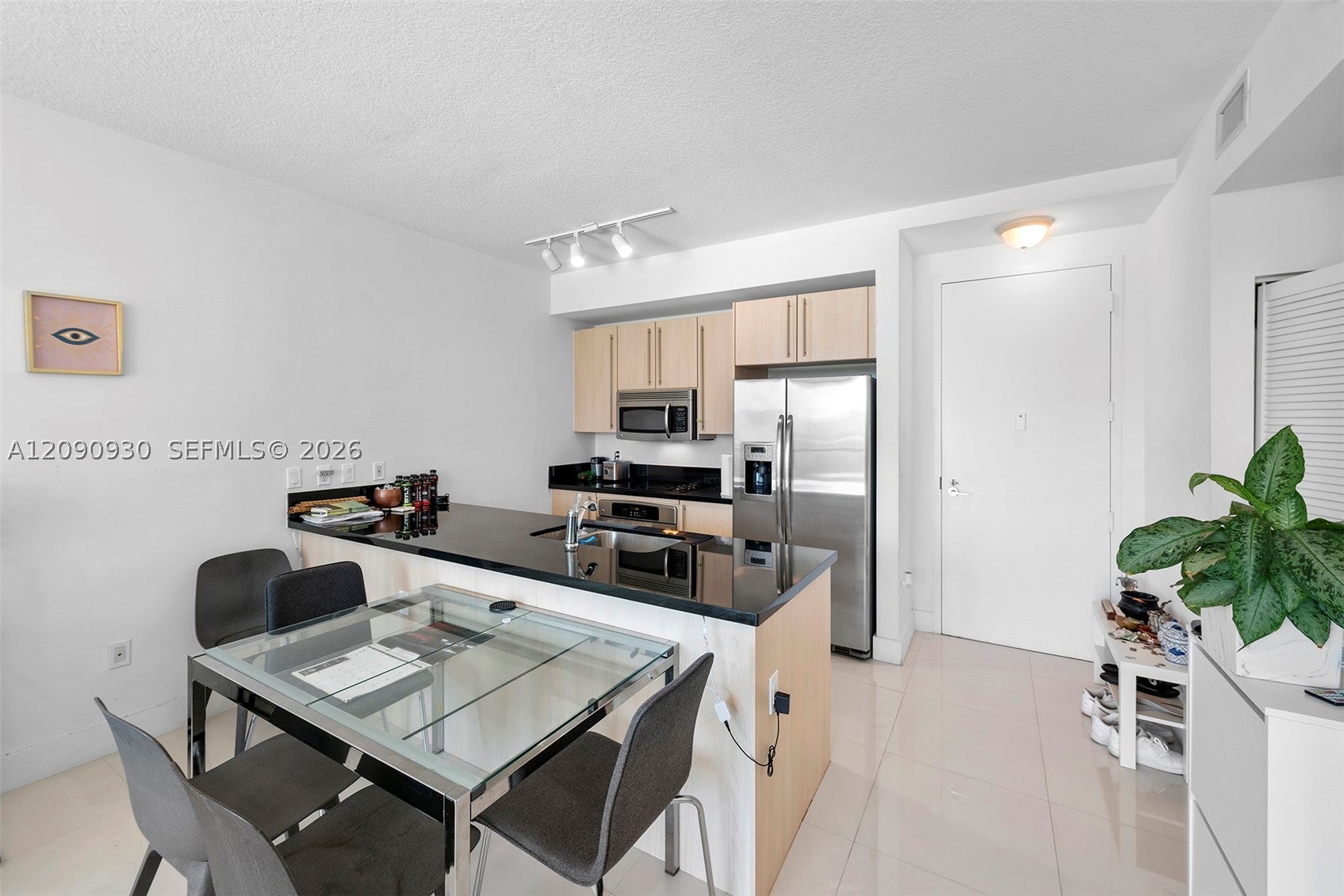 79 SW 12 St 1202-S