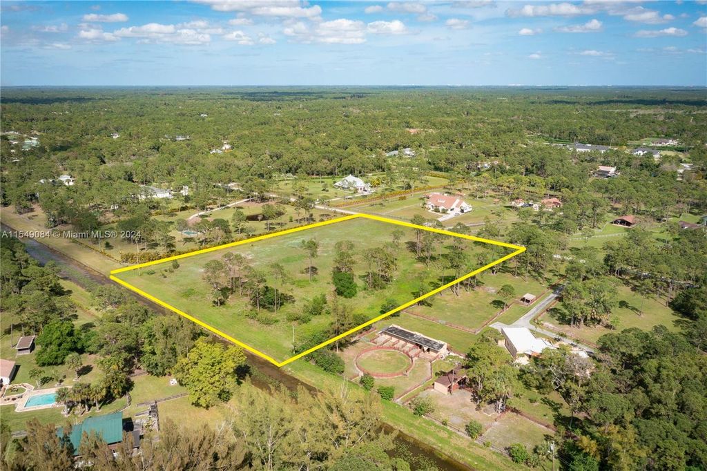 Photo of 14057 Coco Plum Road, West Palm Beach, FL 33418 (MLS # A11549084)