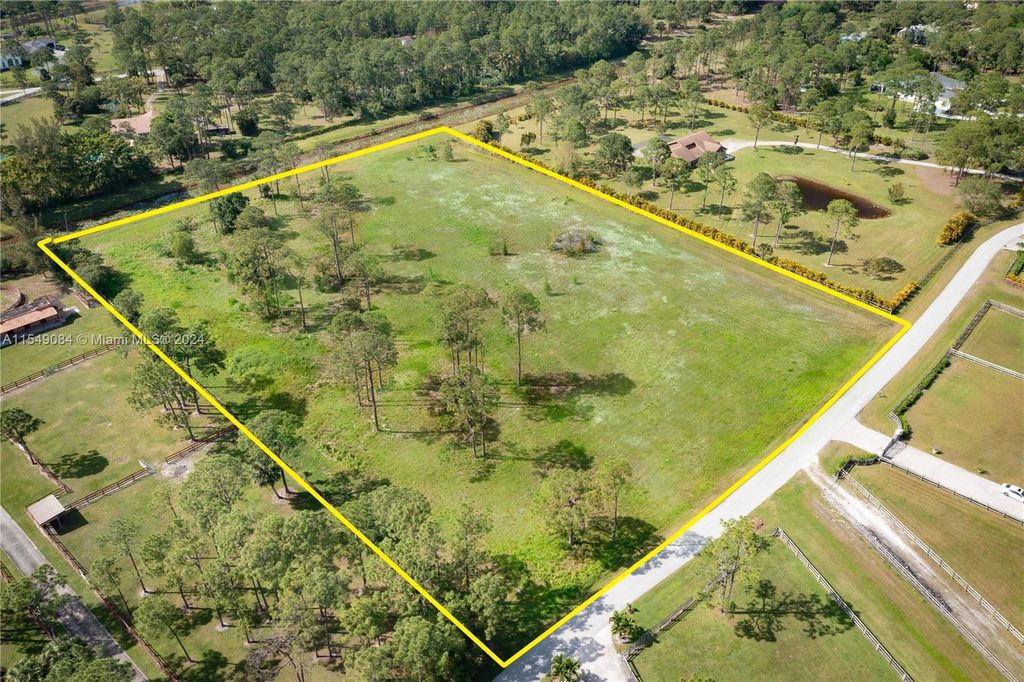 Photo of 14057 Coco Plum Road, West Palm Beach, FL 33418 (MLS # A11549084)