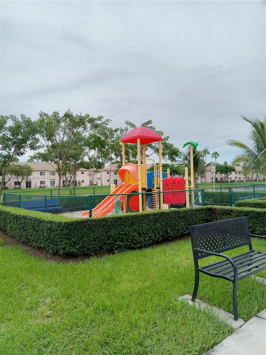 VENETIA GARDENS CONDO - Residential Lease