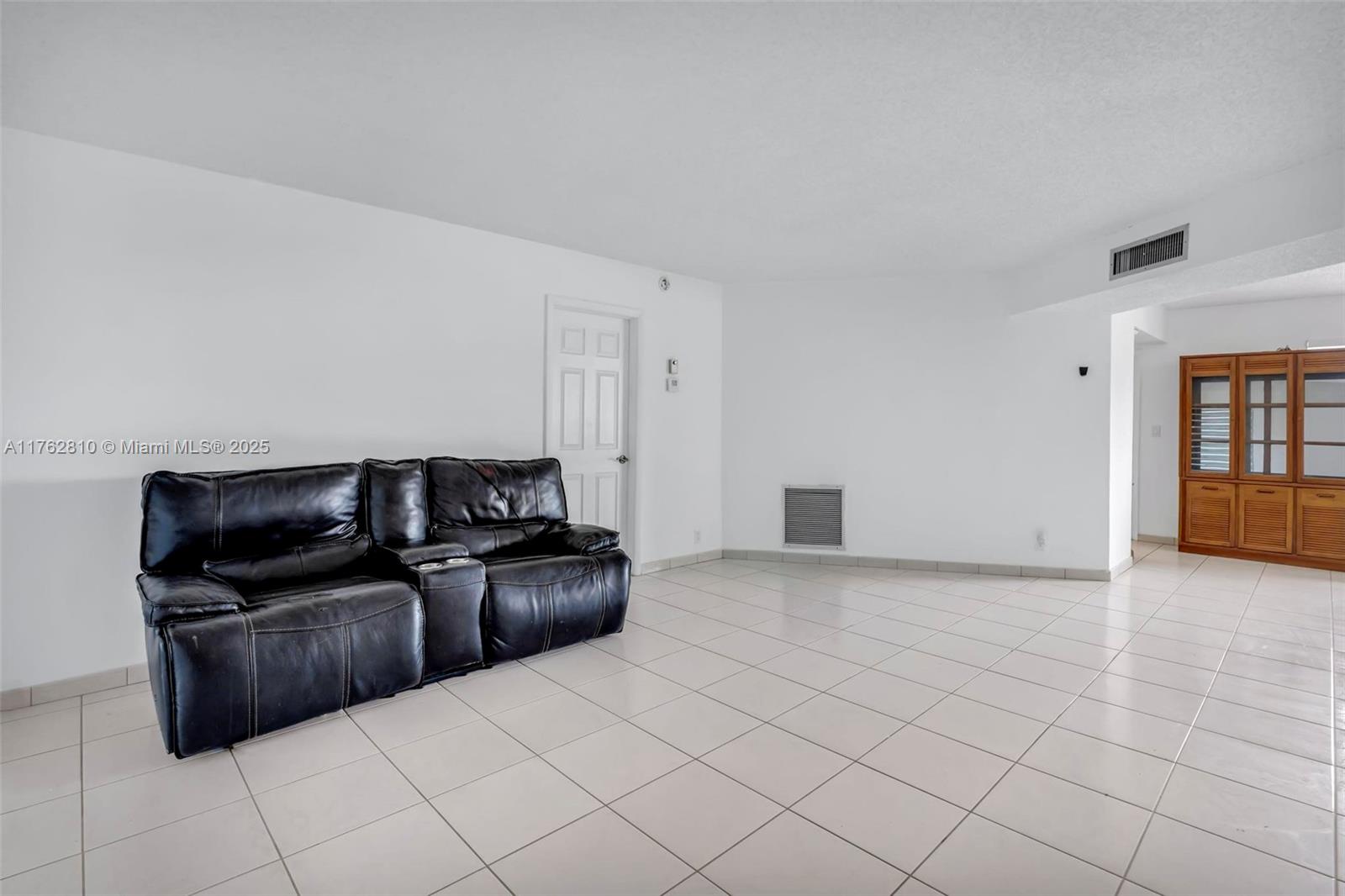 3990 NW 42nd Ave 403