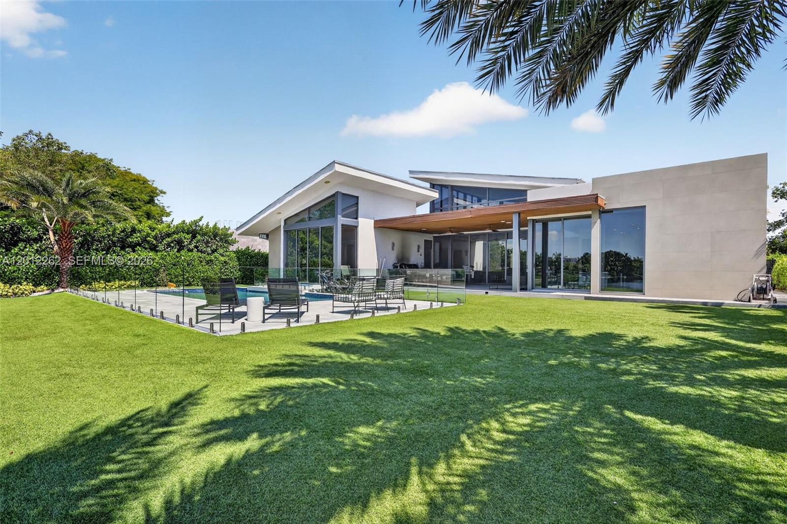 GREYKNOLL ESTATES - Residential