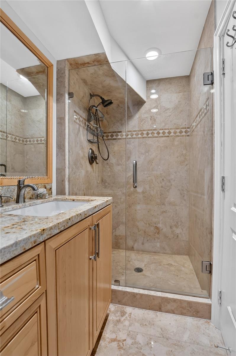 WOODLET CONDO - Residential