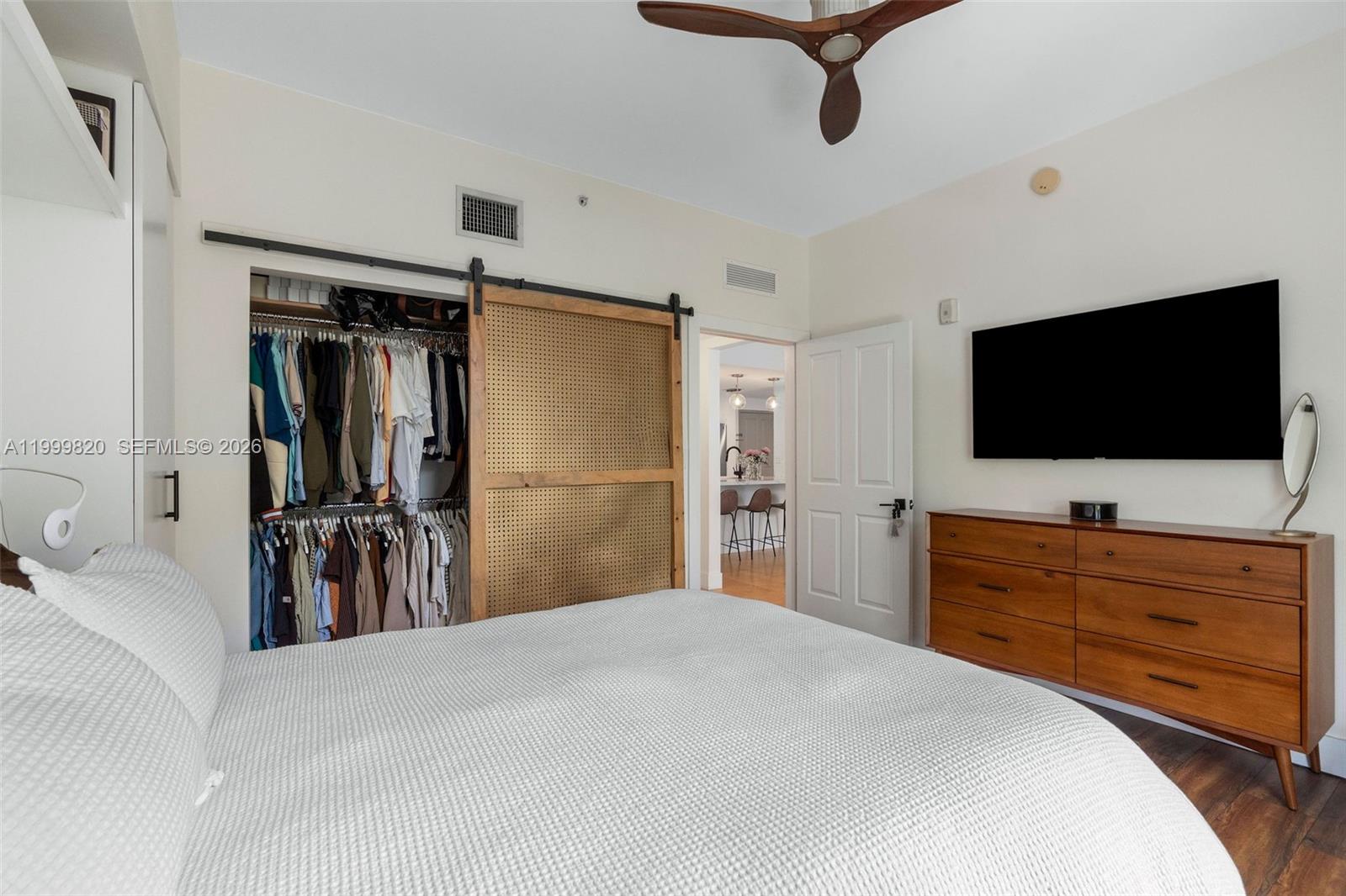 NEVIS CONDO - Residential