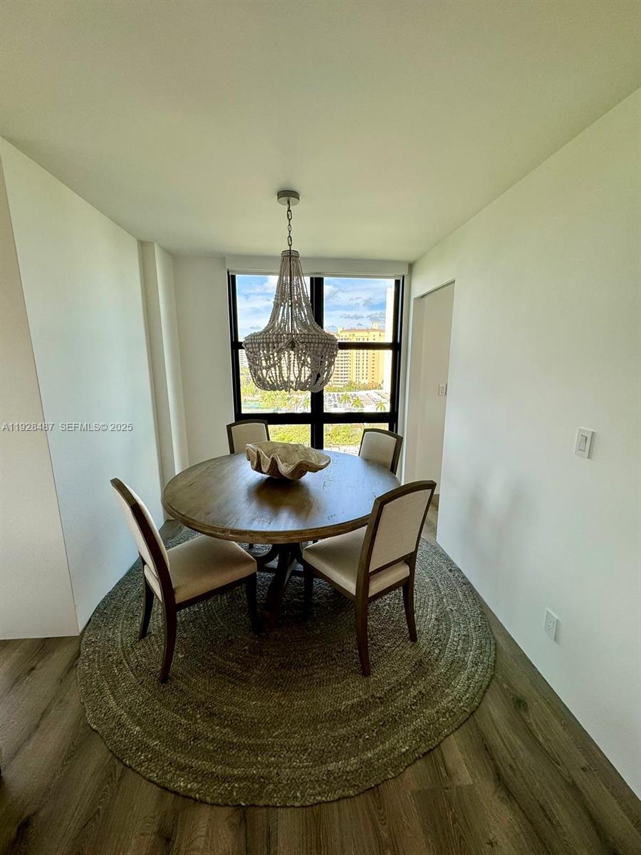 TOWERS OF KEY BISCAYNE CO - Residential Lease