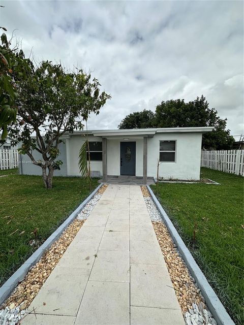 6335 Wiley St Hollywood FL 33023