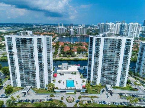 A home in Aventura