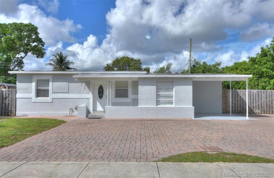 Welcome yourself to this beautiful, totally updated 3/1, freshly painted inside and outside home. House features kitchen with granite countertops, crown moldings, porcelain tiles throughout, central A/C, Carport, extra pavers parking. Large fenced backyard. Fast approval & Move in Ready. Minutes to famous Pompano Beaches Areas.