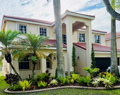 Photo of 1325 Chenille Cir, Weston, FL 33327 (MLS # A11824278) Photo of 1325 Chenille Cir, Weston, FL 33327 (MLS # A11824278)