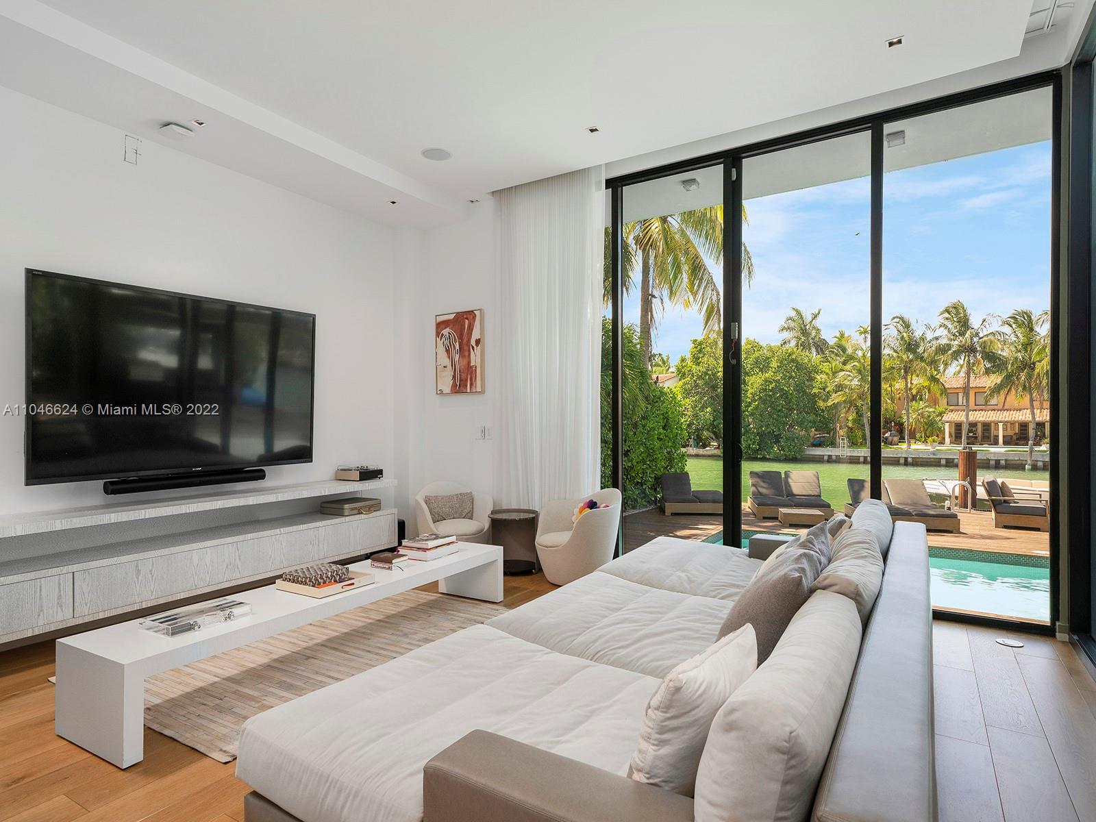 MID GOLF EXTENSION SUB - Residential