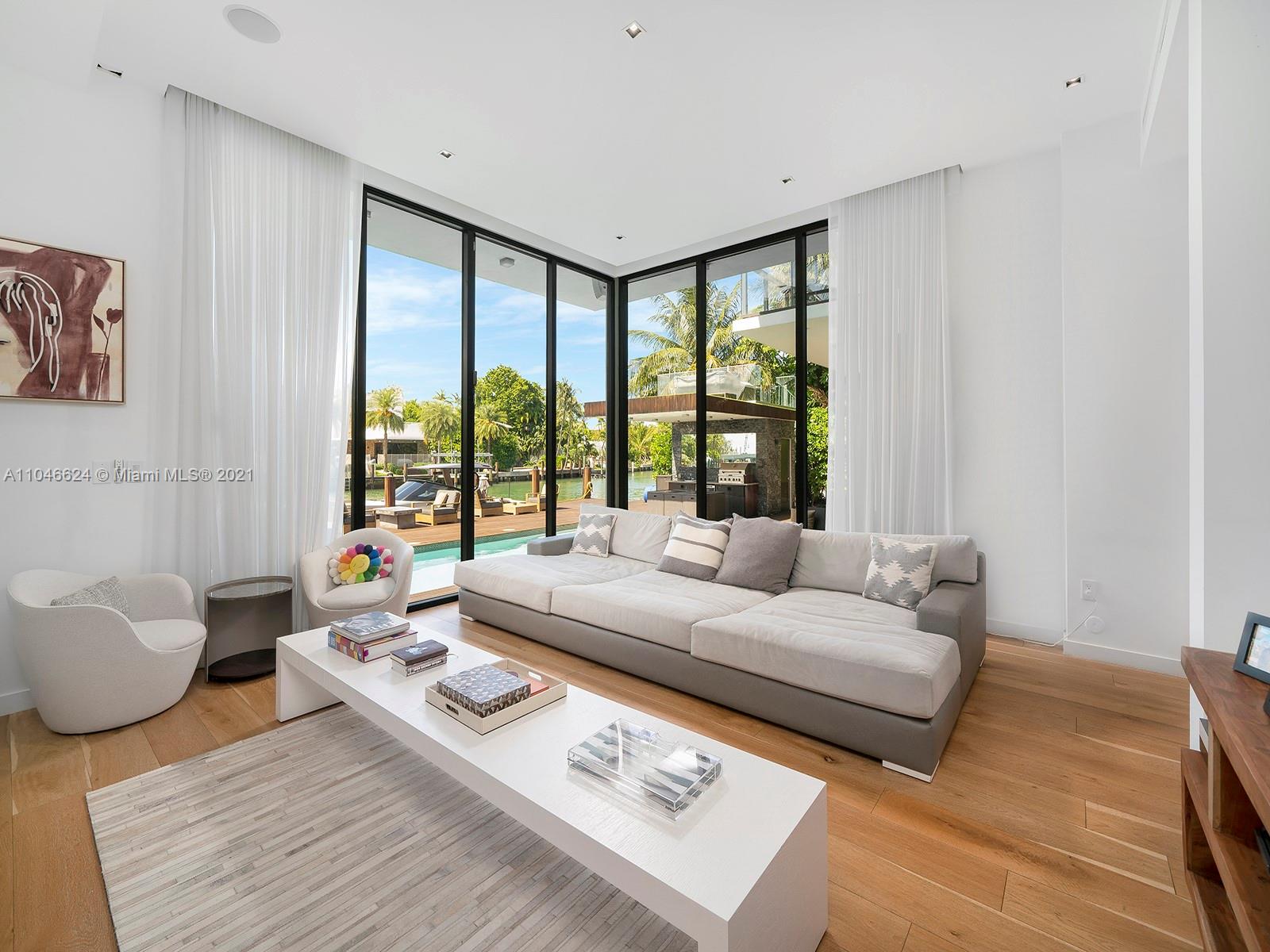 MID GOLF EXTENSION SUB - Residential