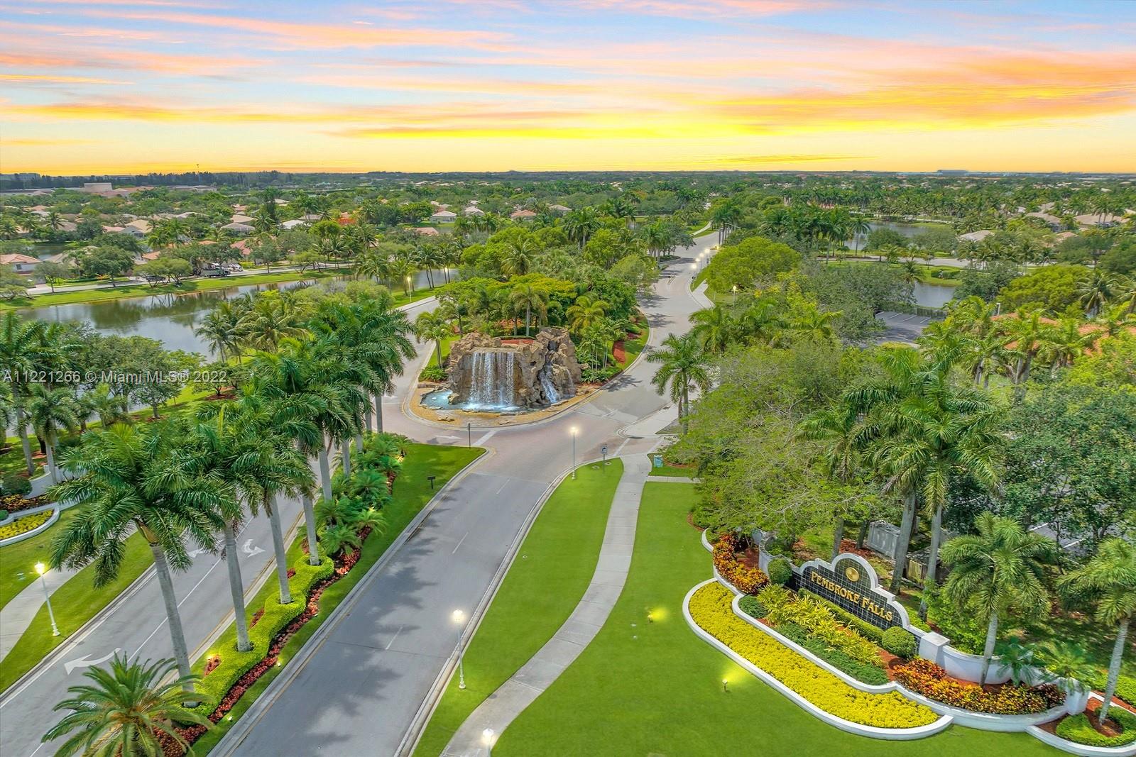 PEMBROKE FALLS - Residential