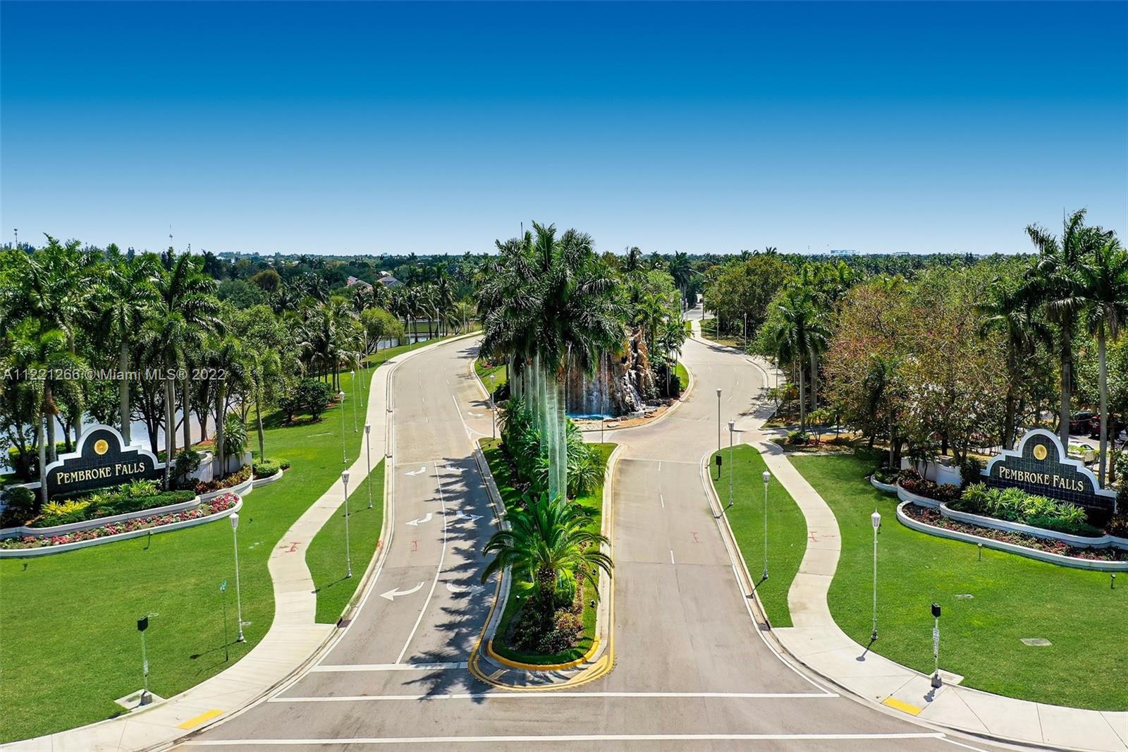 PEMBROKE FALLS - Residential