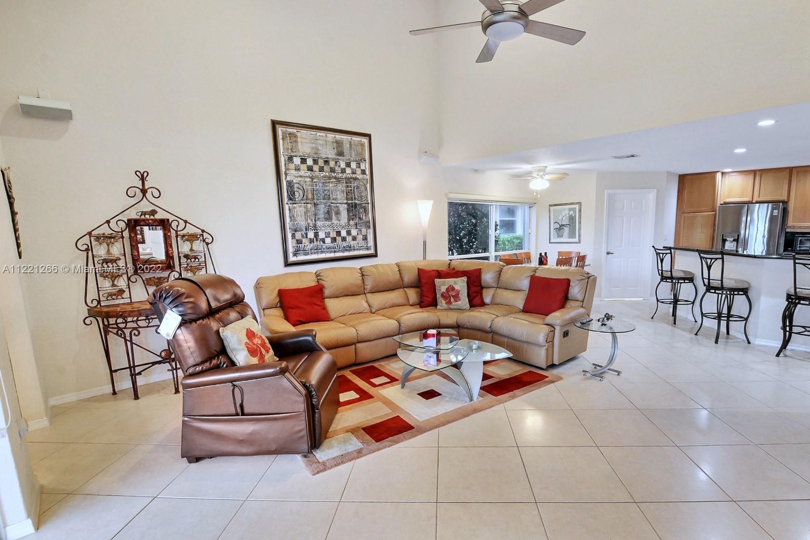 PEMBROKE FALLS - Residential