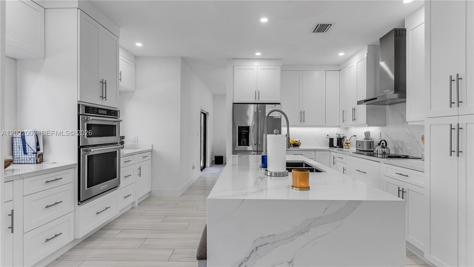 MILON VENTURE - Residential Lease