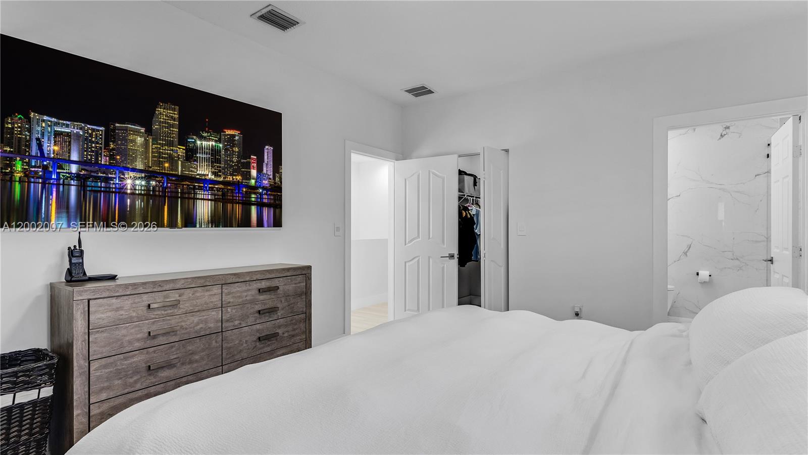 MILON VENTURE - Residential Lease