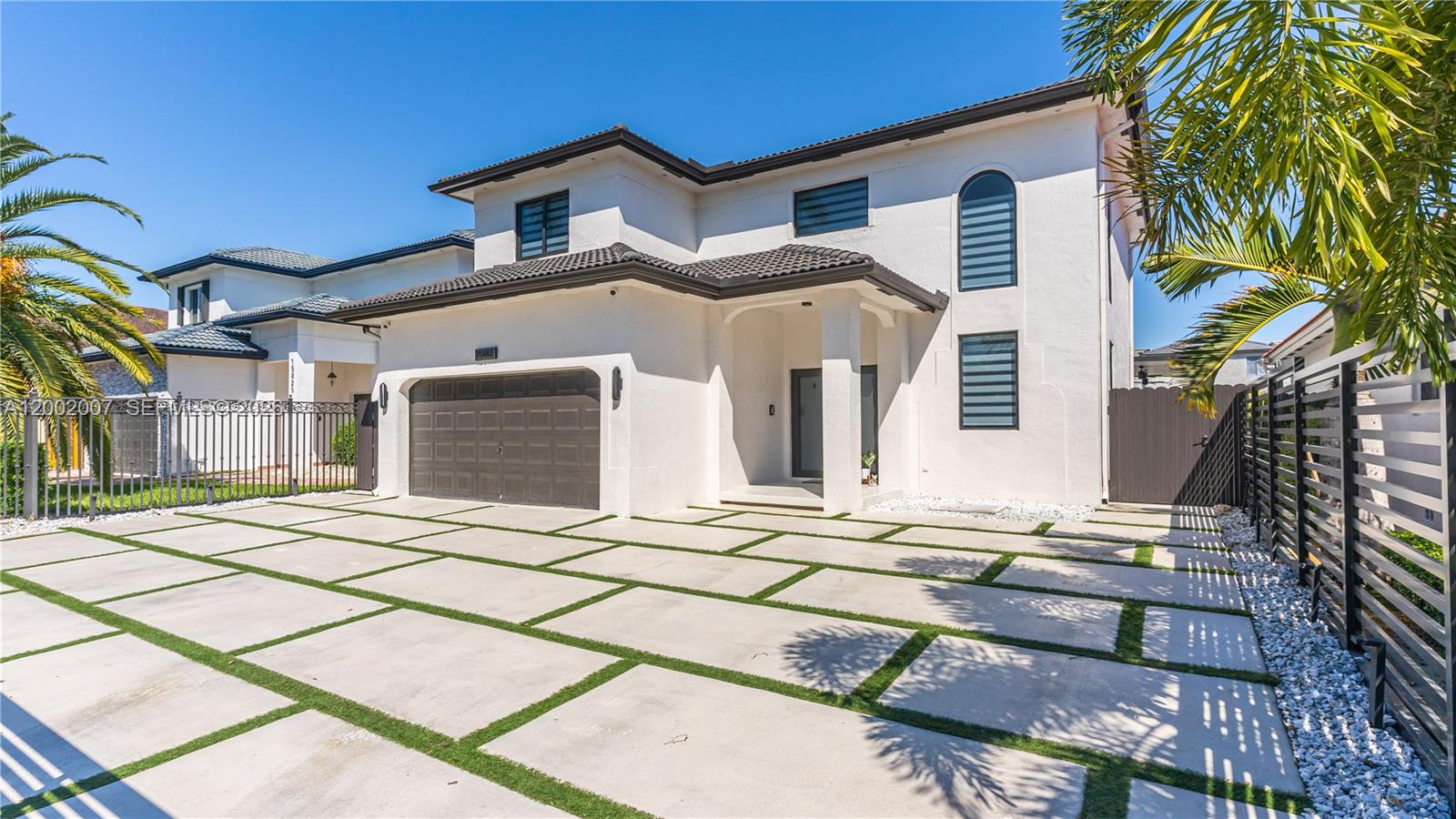 MILON VENTURE - Residential Lease