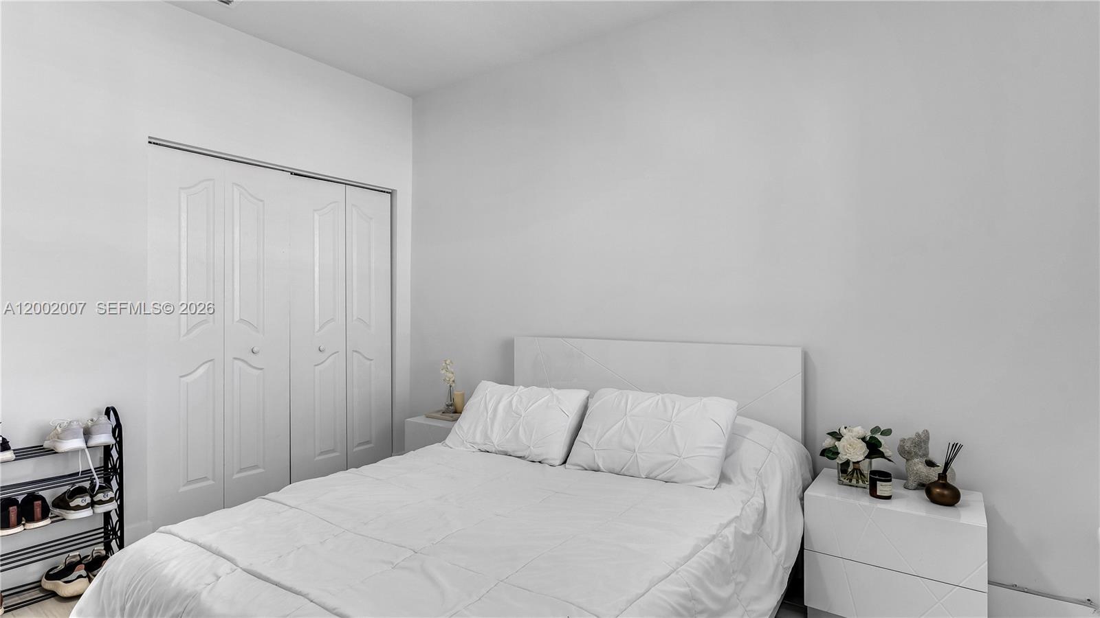 MILON VENTURE - Residential Lease