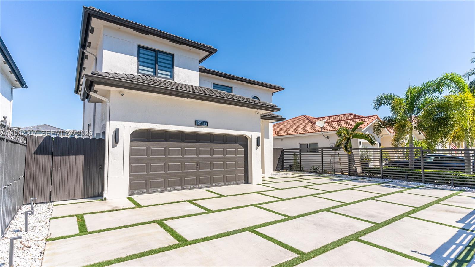 MILON VENTURE - Residential Lease