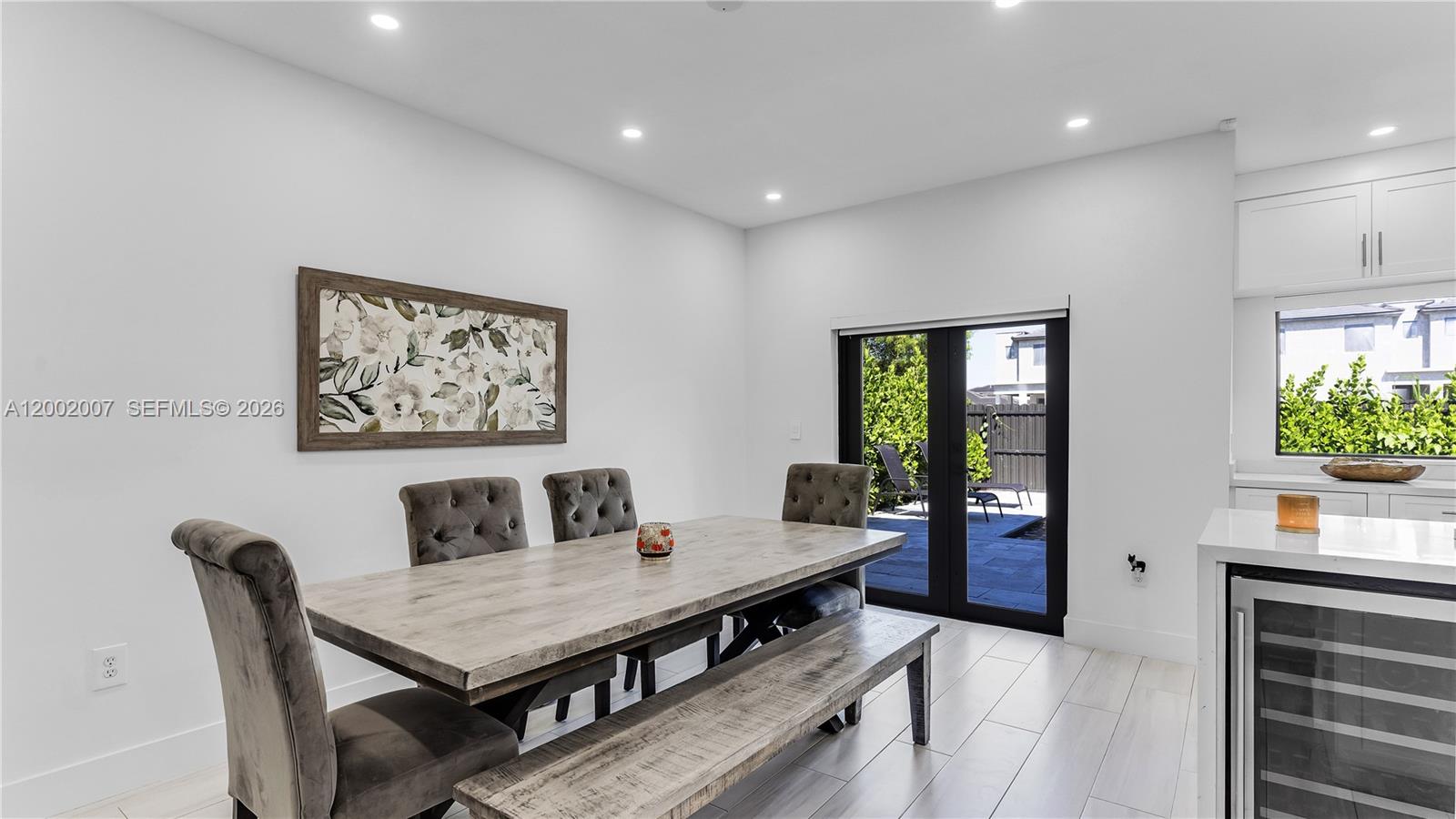 MILON VENTURE - Residential Lease