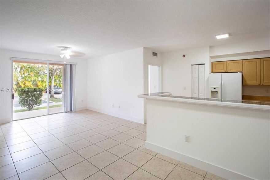 Spacious 2-bed, 2-bath unit in the desirable Gables Court community ON THE FIRST FLOOR! This unit features a large kitchen with plenty of counter space, tile flooring throughout, and a functional split-bedroom layout. The open living and dining area offers comfort and convenience, with each bedroom enjoying its own full bathroom. Spacious Terrace leading to a walking path that circles the entire community. Gables Court is a gated community offering resortstyle amenities including a pool, clubhouse, gym, on site security, and more. Conveniently located near the University of Miami, Coral Gables, South Miami, and major highways.