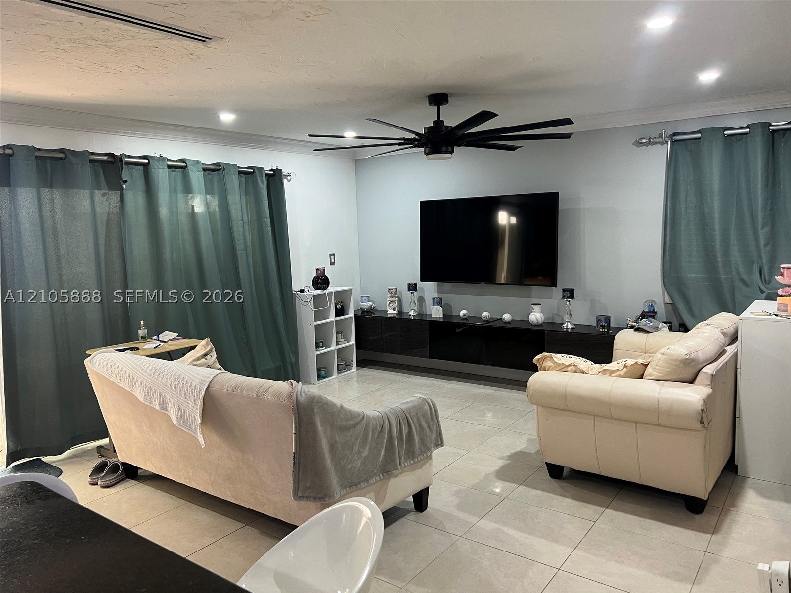 9046 SW 148th Ct, Miami FL 33196