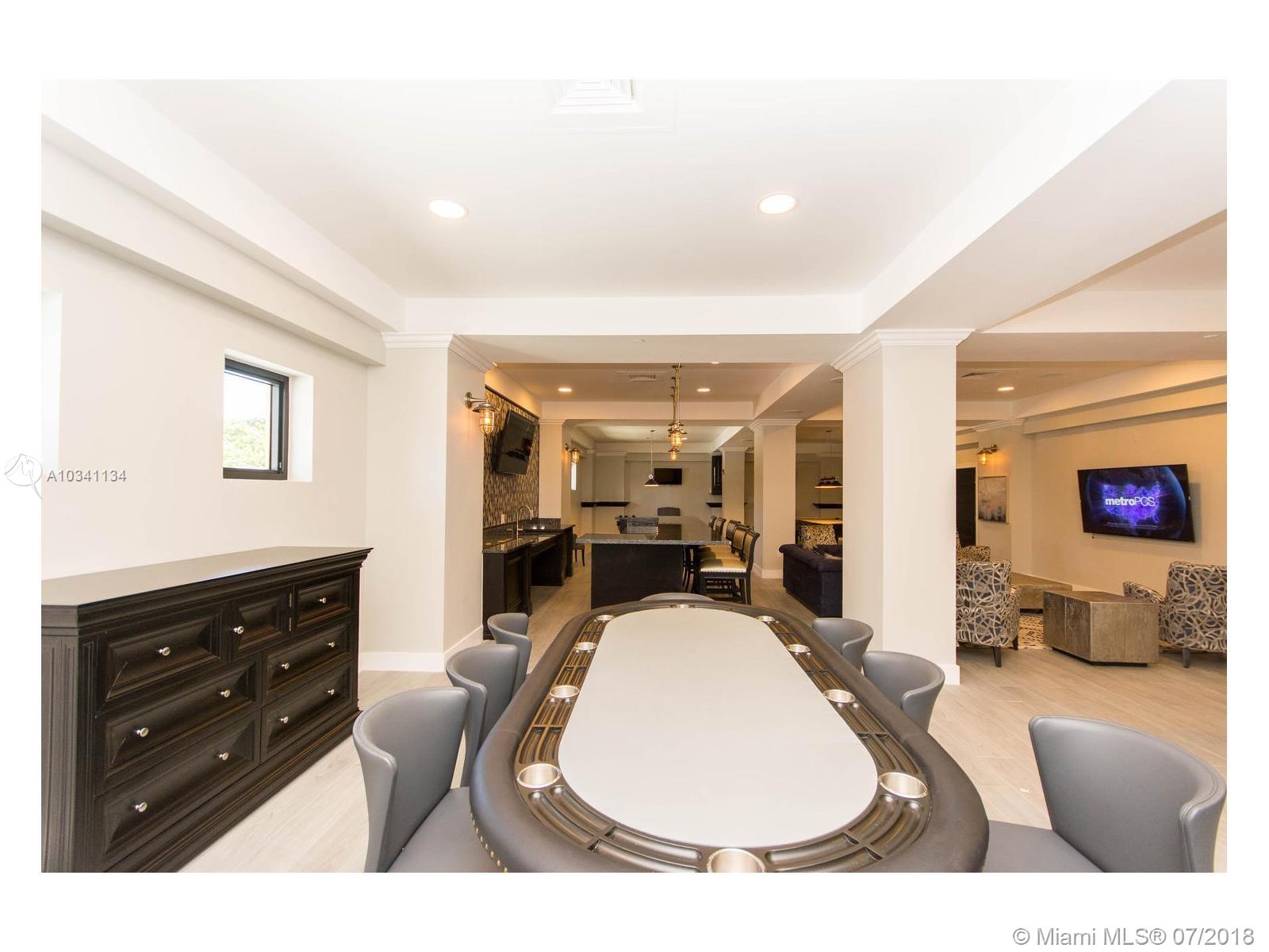 Hollywood Beach - Residential Lease