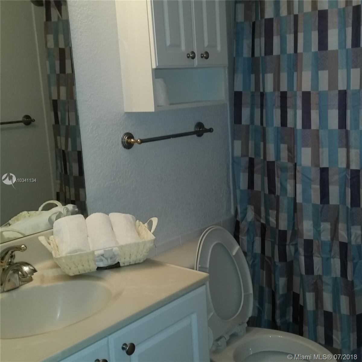 Hollywood Beach - Residential Lease