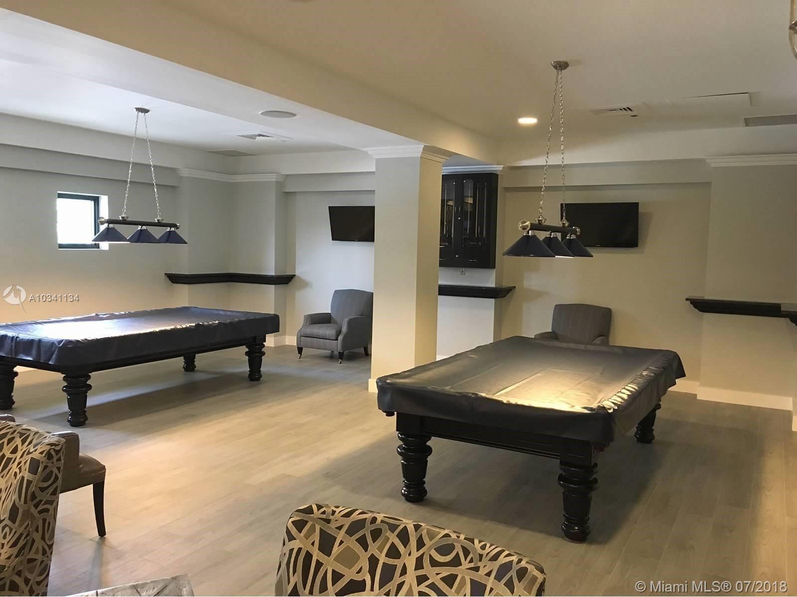 Hollywood Beach - Residential Lease