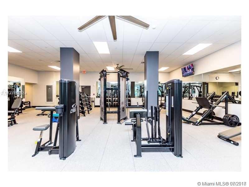 Hollywood Beach - Residential Lease