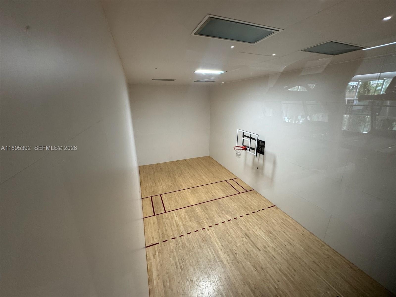 CARBONELL CONDO - Residential