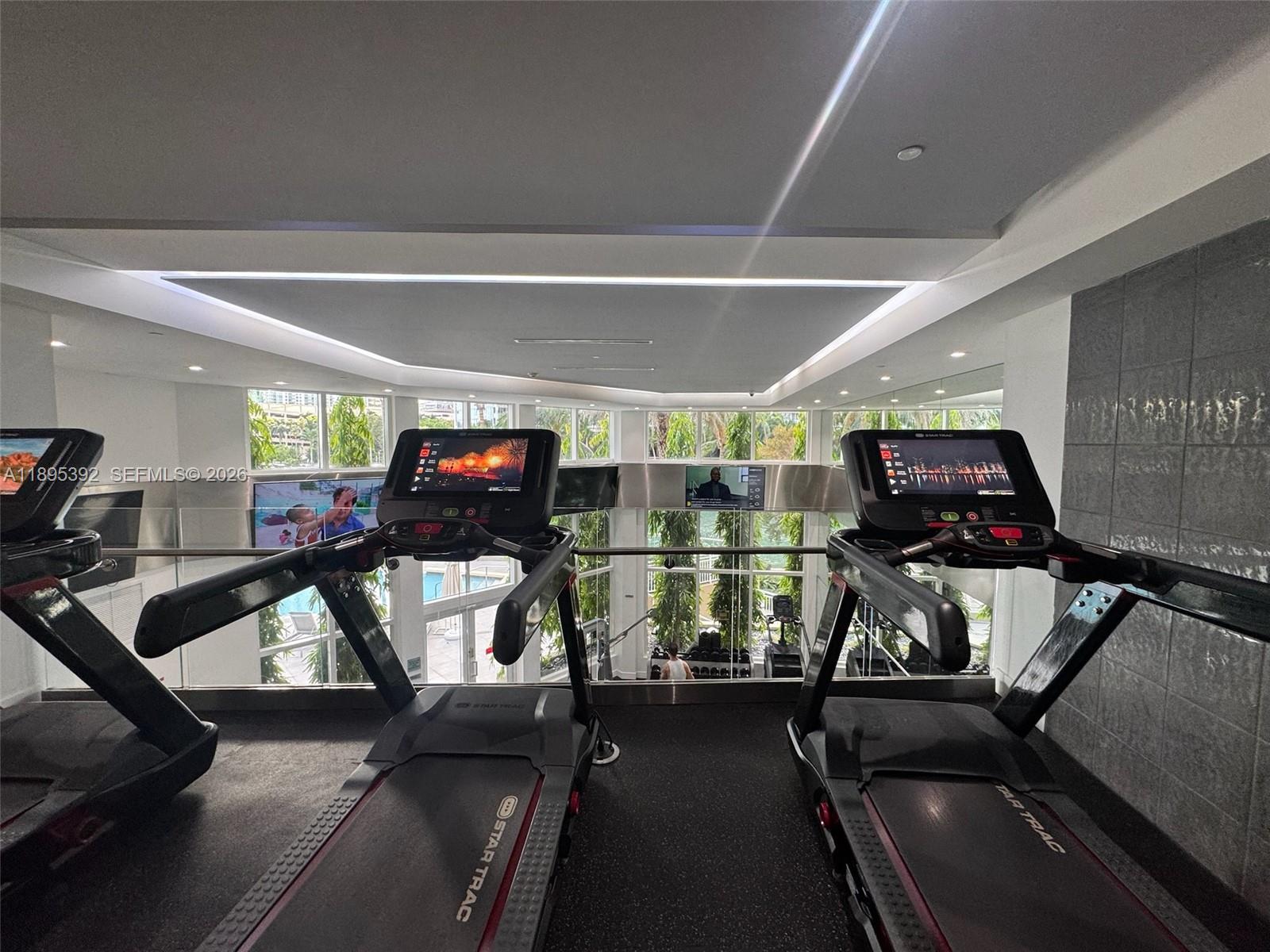 CARBONELL CONDO - Residential