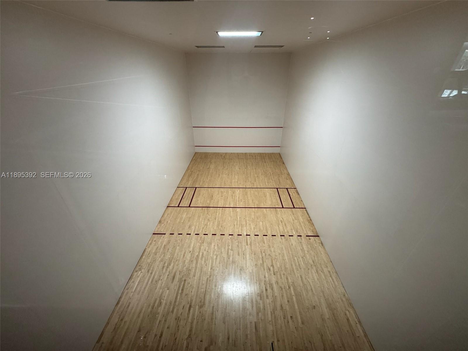 CARBONELL CONDO - Residential